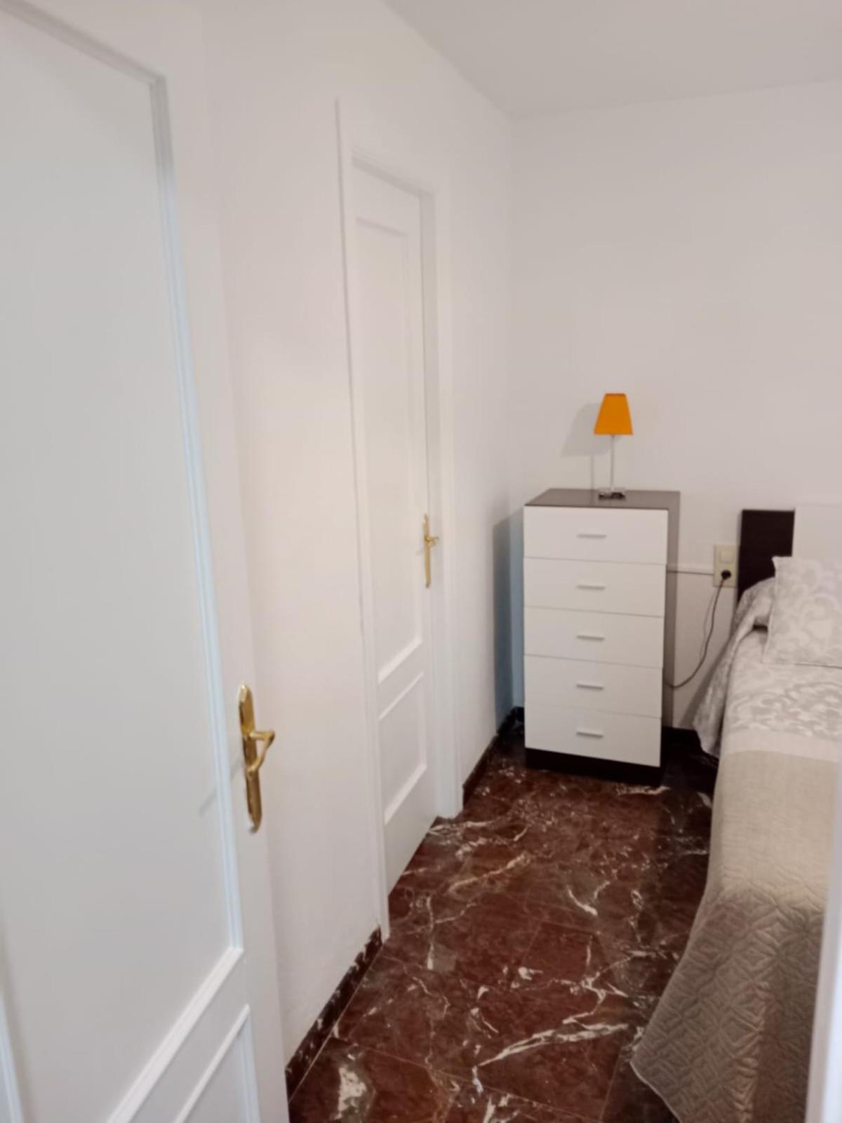Apartamento Garcia Requena Jaén Eksteriør billede